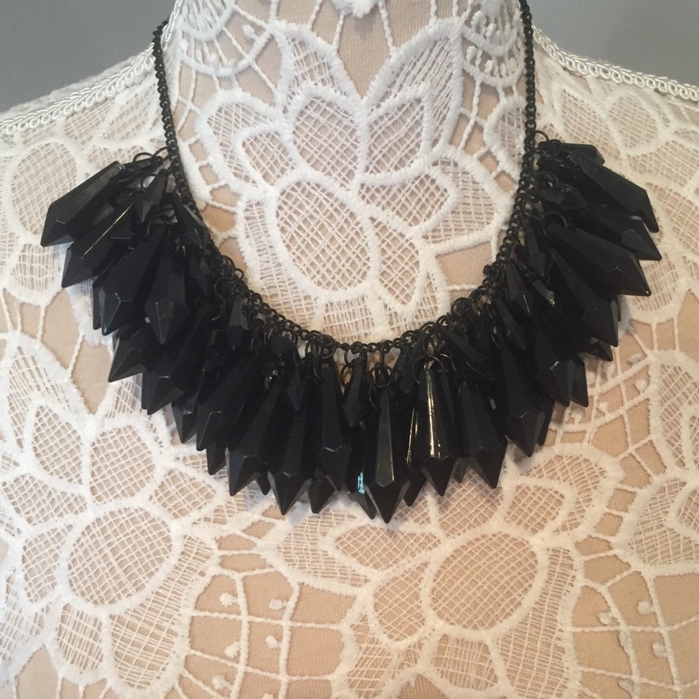 Statement Necklace - Picture 3 of 6